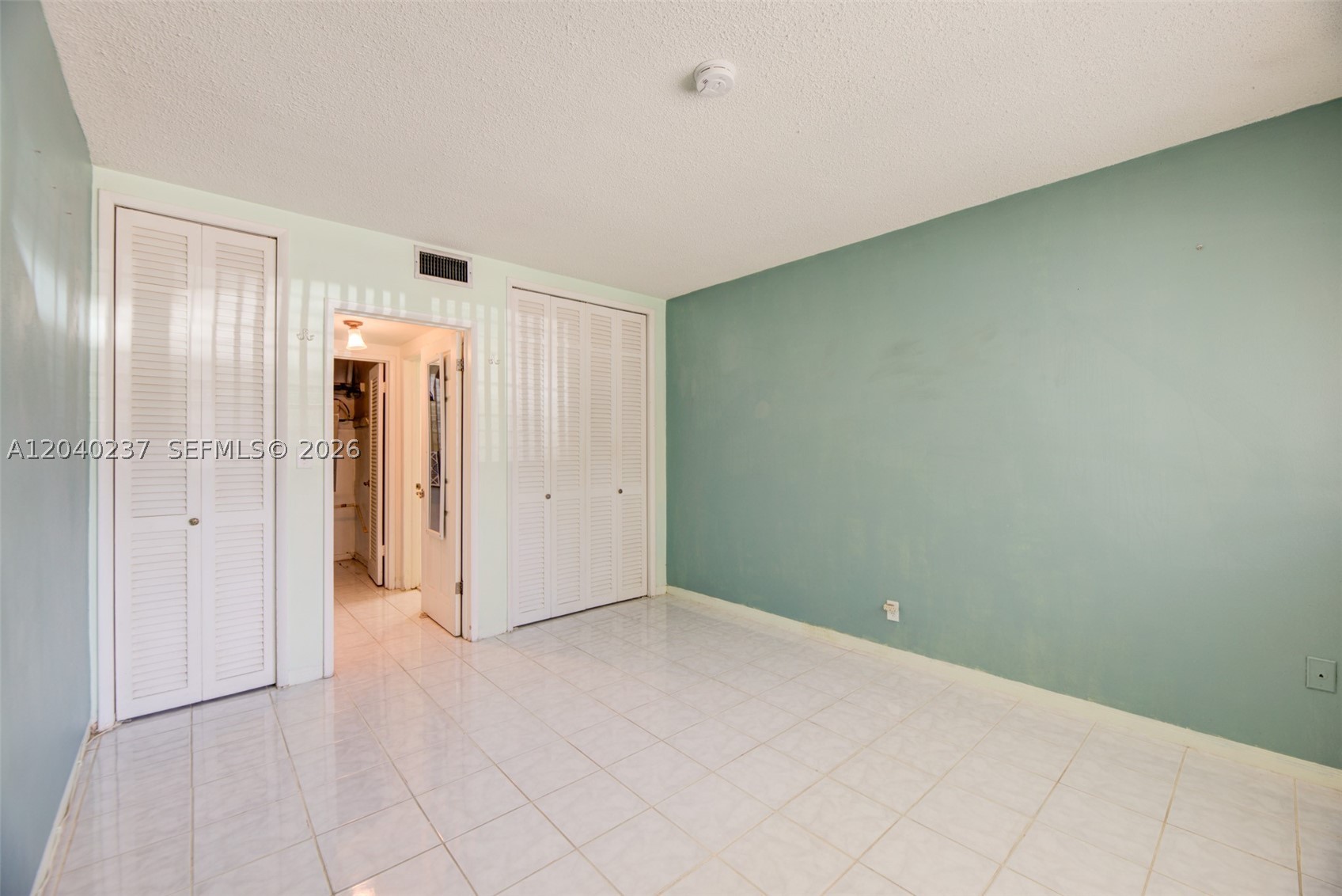 FLORIDIAN ARMS CONDO - Residential