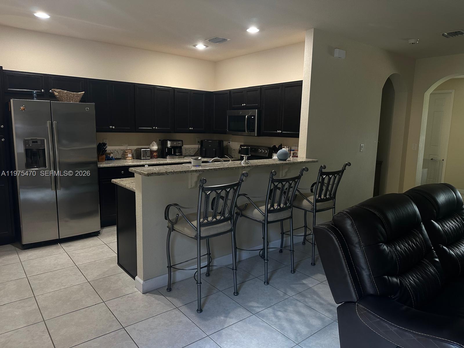 KENDALL COMMONS TOWNHOMES - Residential