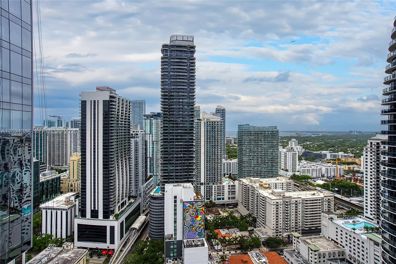 801 SMA RESIDENCES CONDO - Residential Lease
