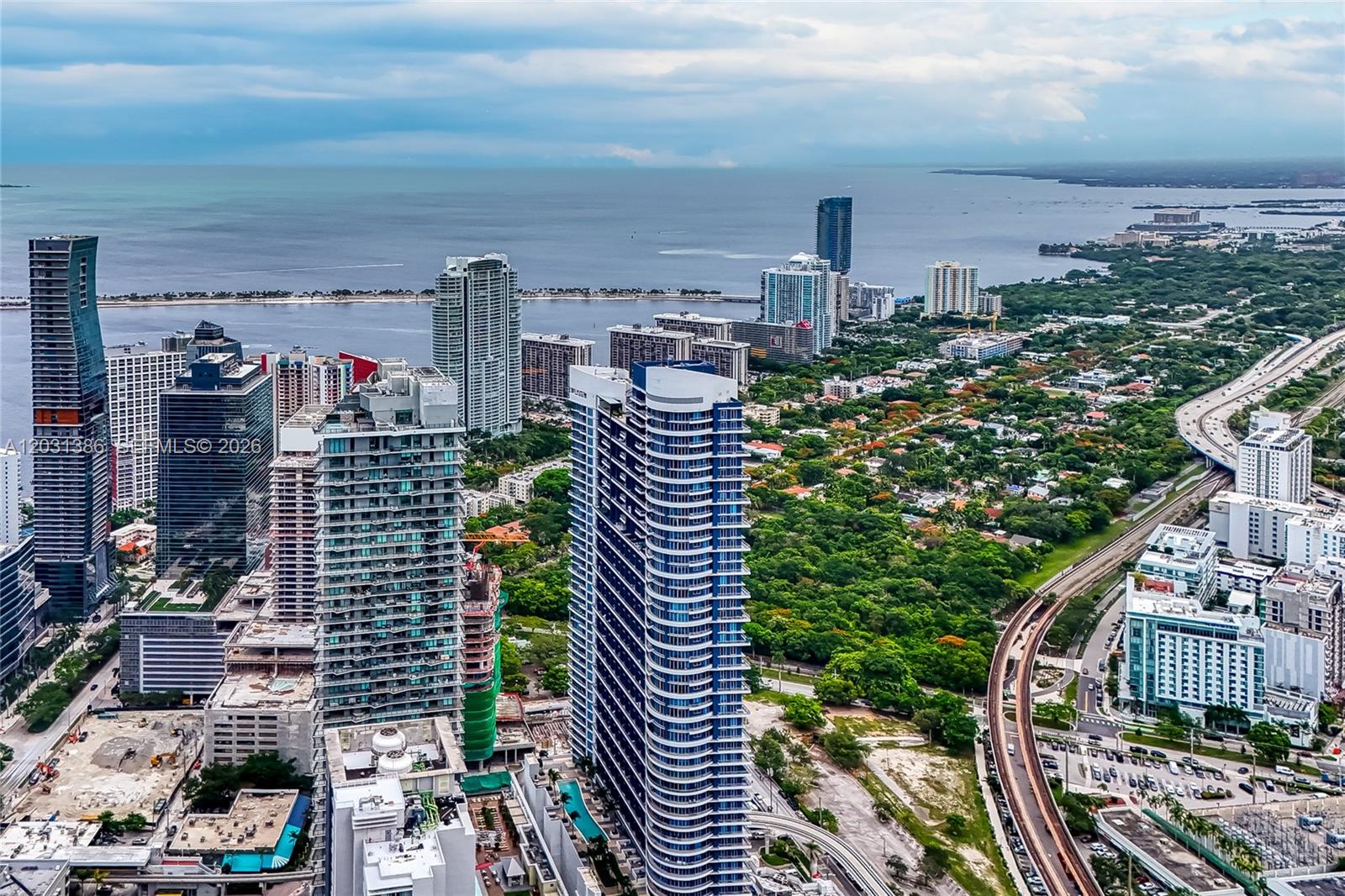 801 SMA RESIDENCES CONDO - Residential Lease