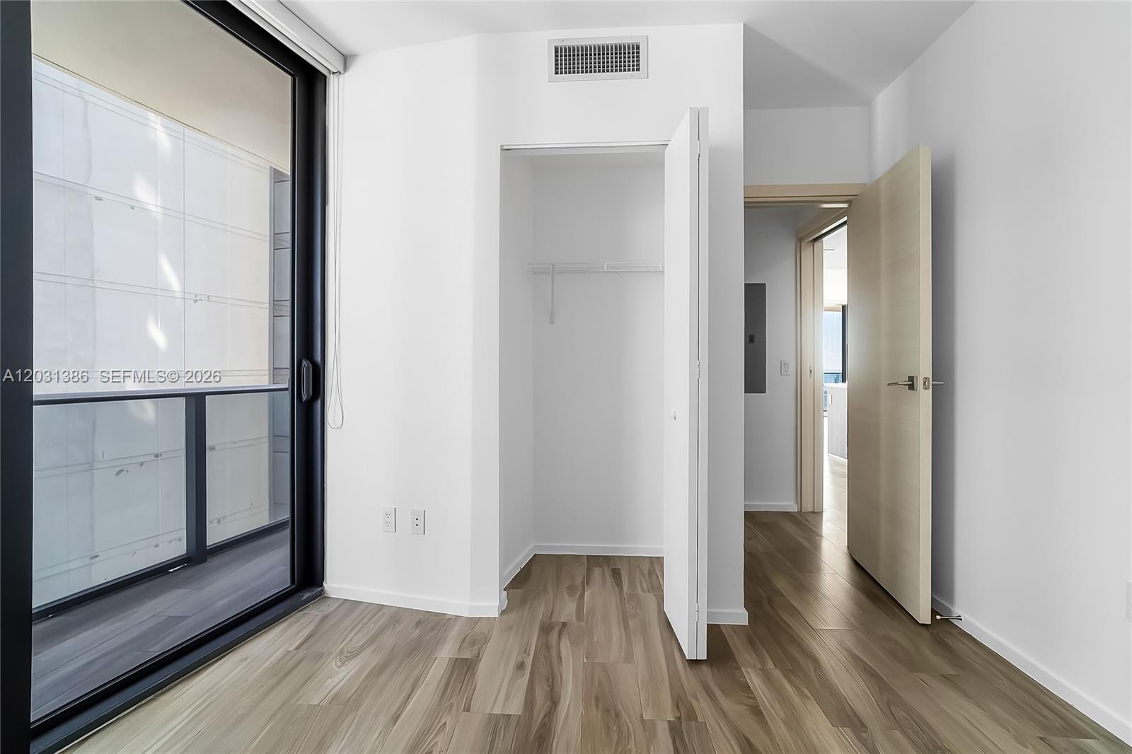 801 SMA RESIDENCES CONDO - Residential Lease