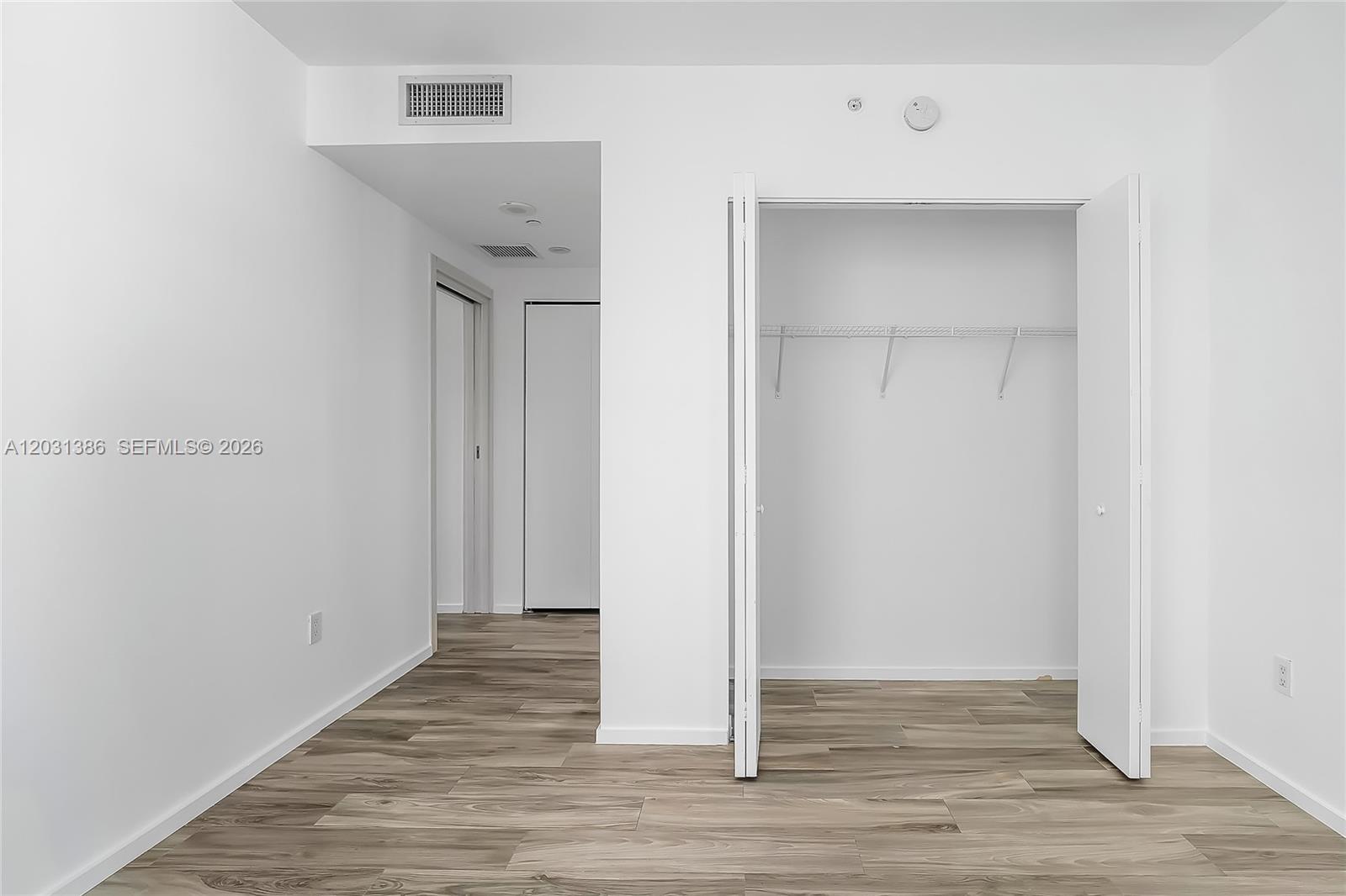 801 SMA RESIDENCES CONDO - Residential Lease