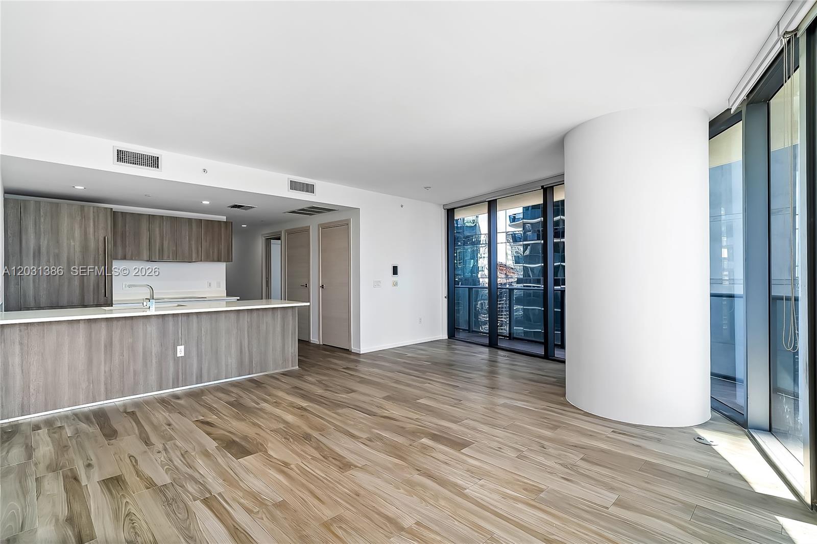 801 SMA RESIDENCES CONDO - Residential Lease