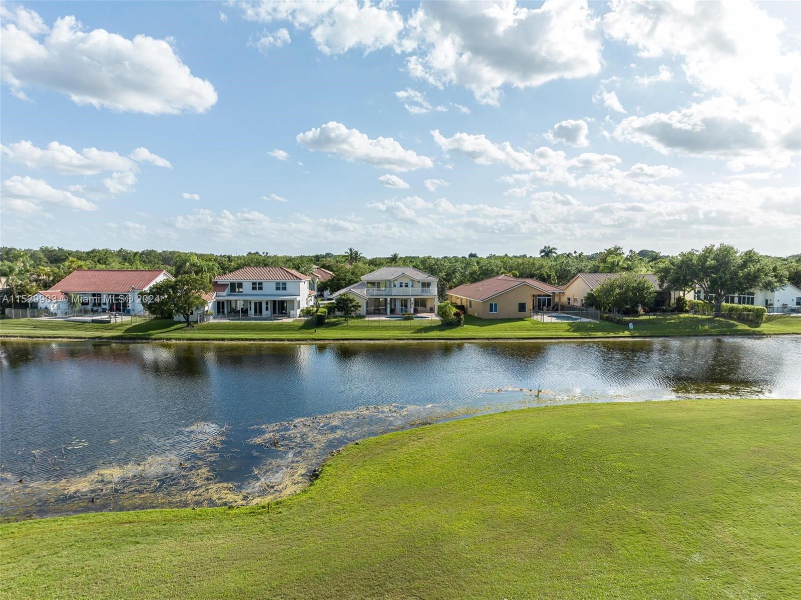 Weston Hills Grand Oaks - Residential Lease