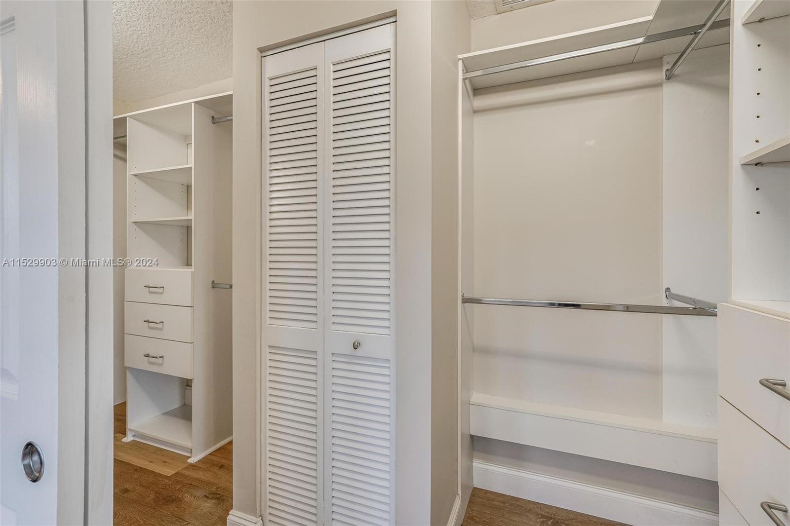 Weston Hills Grand Oaks - Residential Lease