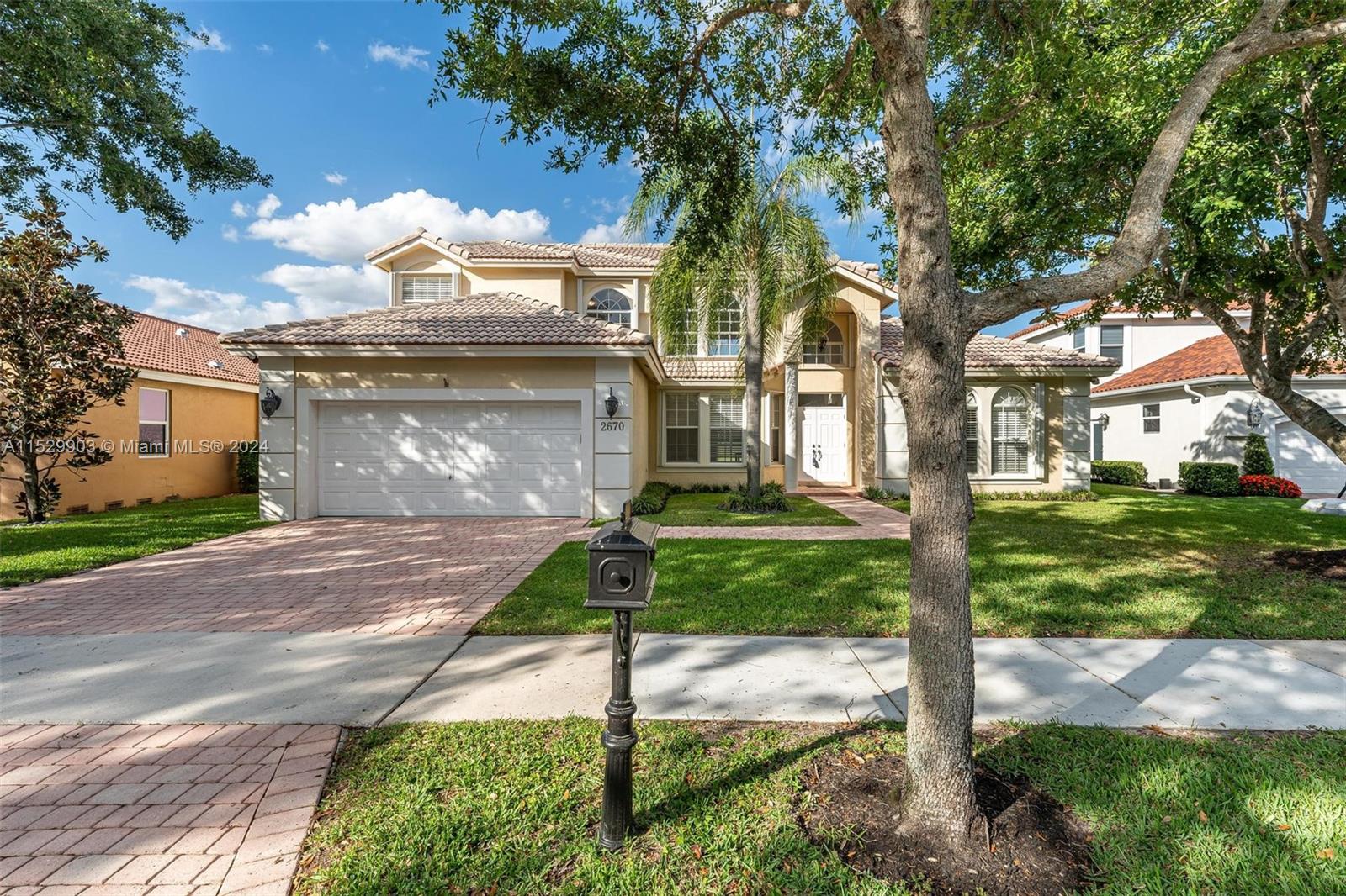 Weston Hills Grand Oaks - Residential Lease
