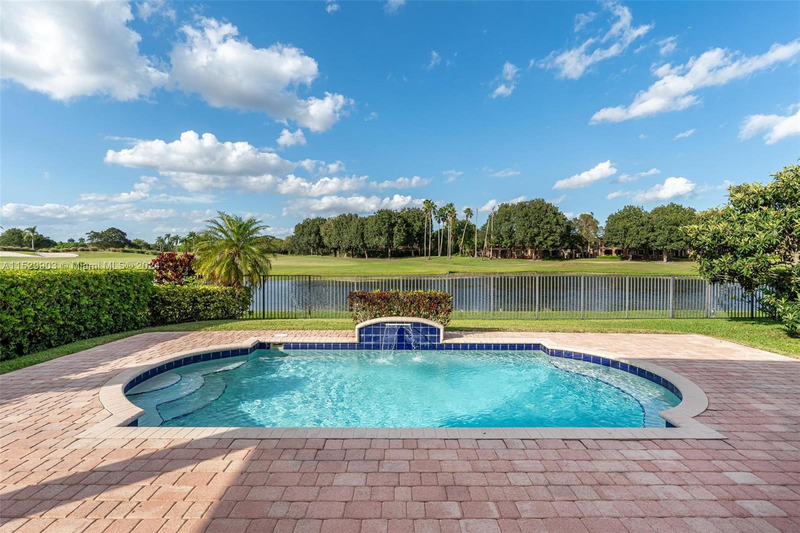 Weston Hills Grand Oaks - Residential Lease