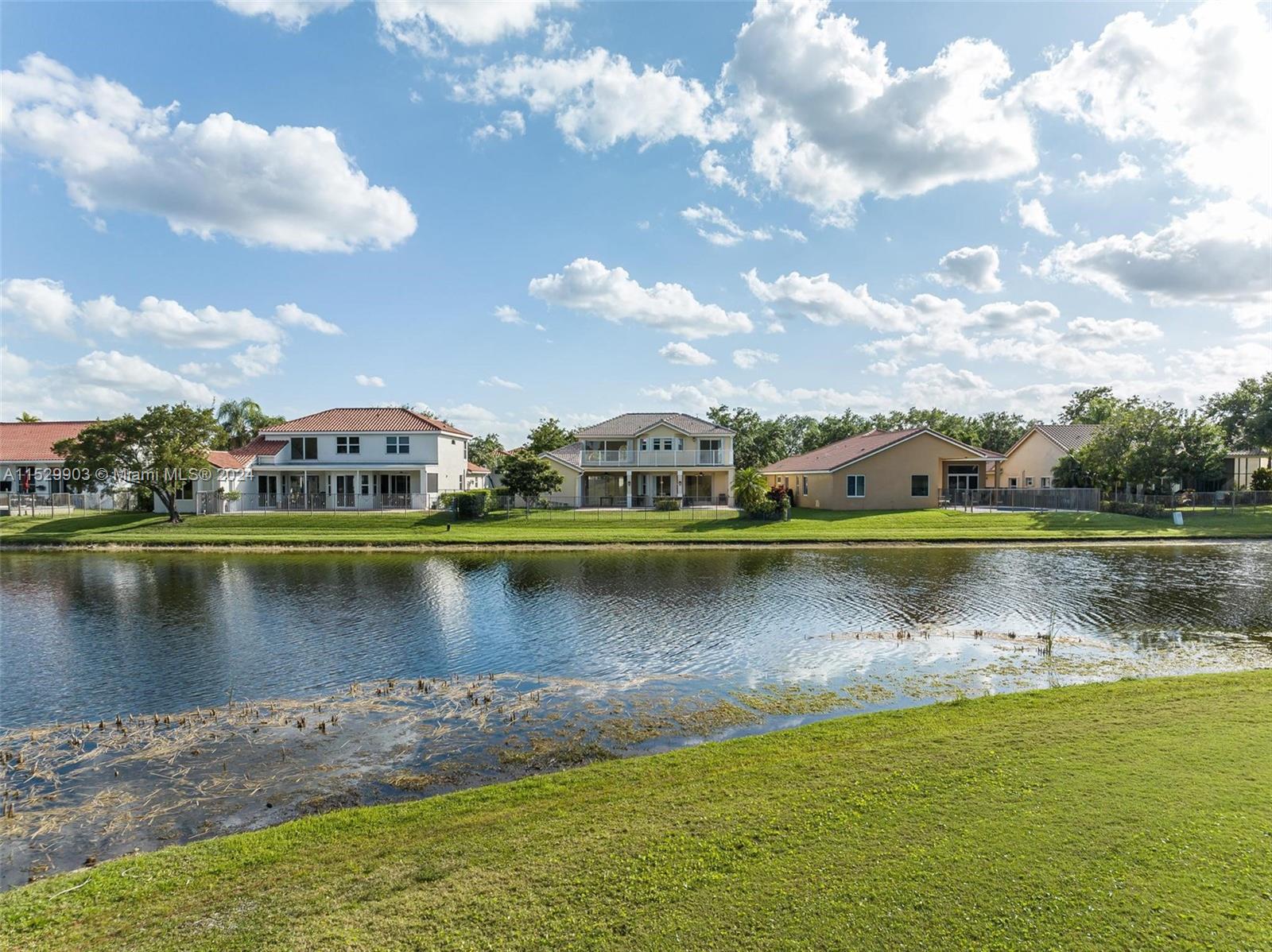 Weston Hills Grand Oaks - Residential Lease
