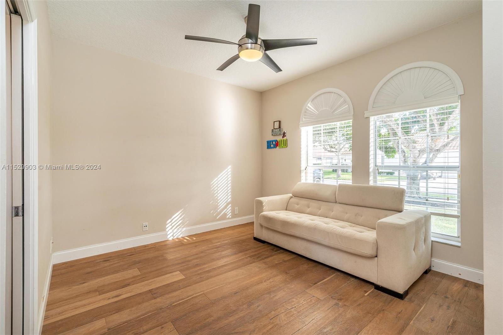 Weston Hills Grand Oaks - Residential Lease