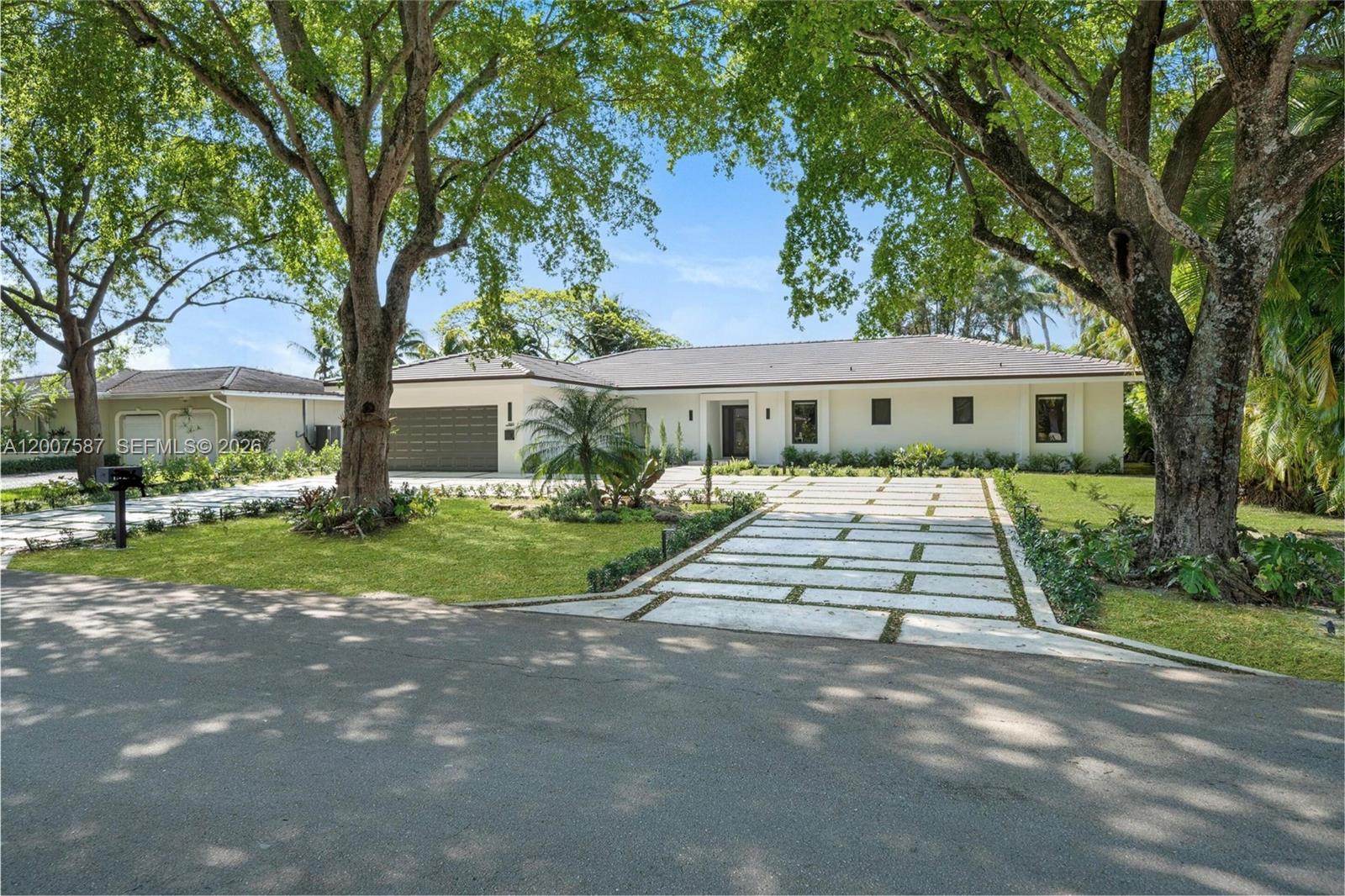 CORAL BAY SEC C - Residential