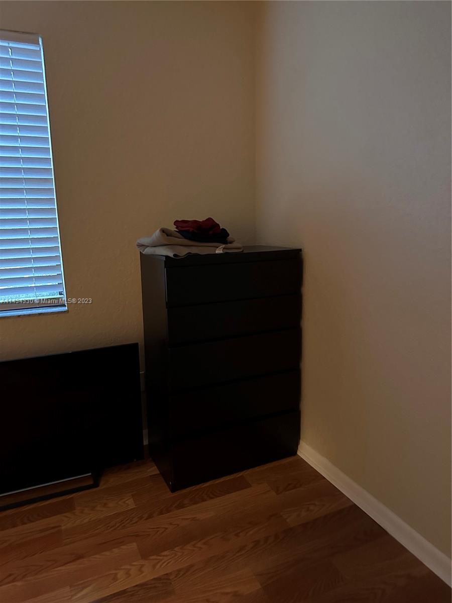 BREAKWATER VILLAS CONDO - Residential Lease