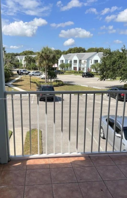BREAKWATER VILLAS CONDO - Residential Lease