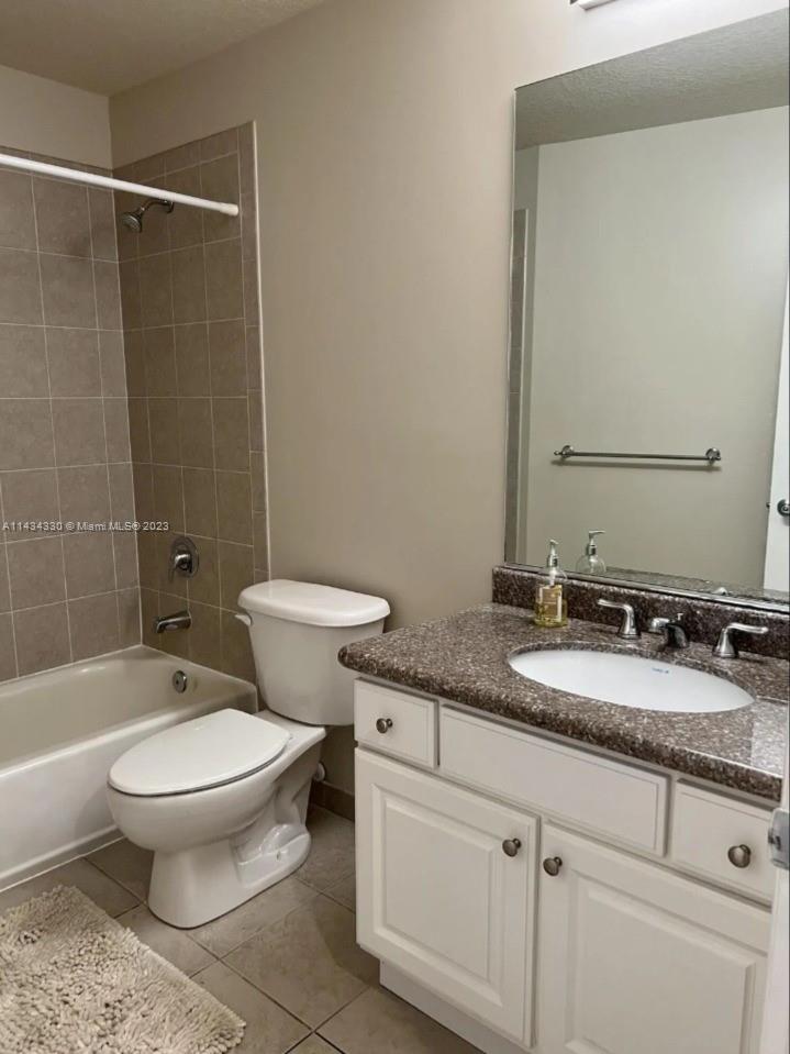 BREAKWATER VILLAS CONDO - Residential Lease