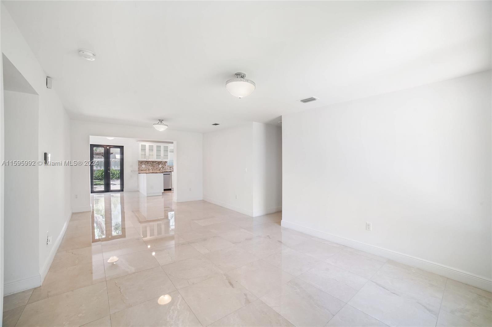 RIVIERA ESTATES 2ND ADDN - Residential Lease