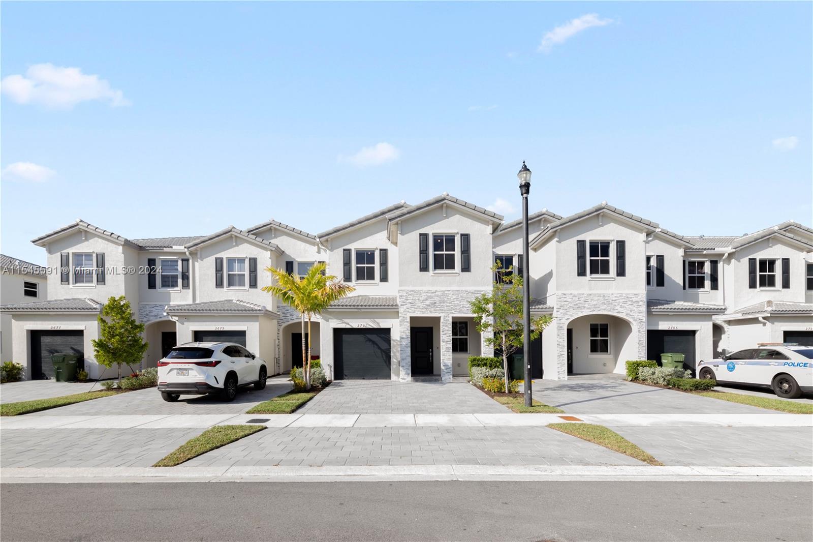 KEYS-GATE NO 1 - Residential Lease