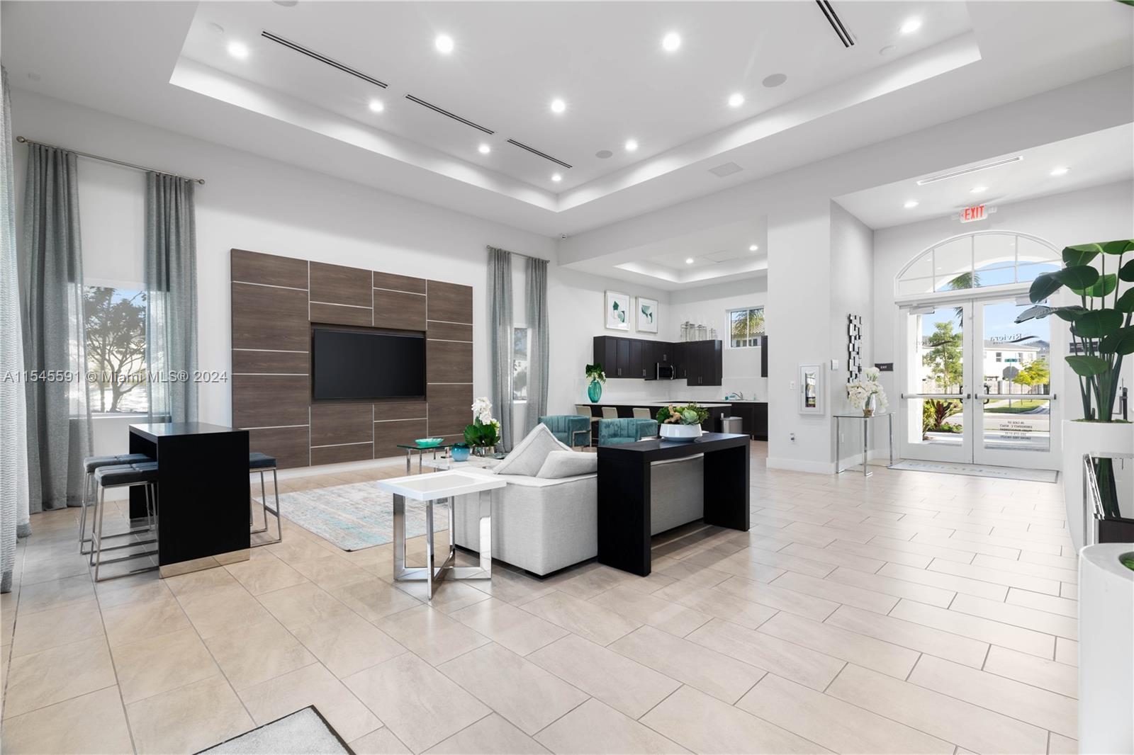 KEYS-GATE NO 1 - Residential Lease