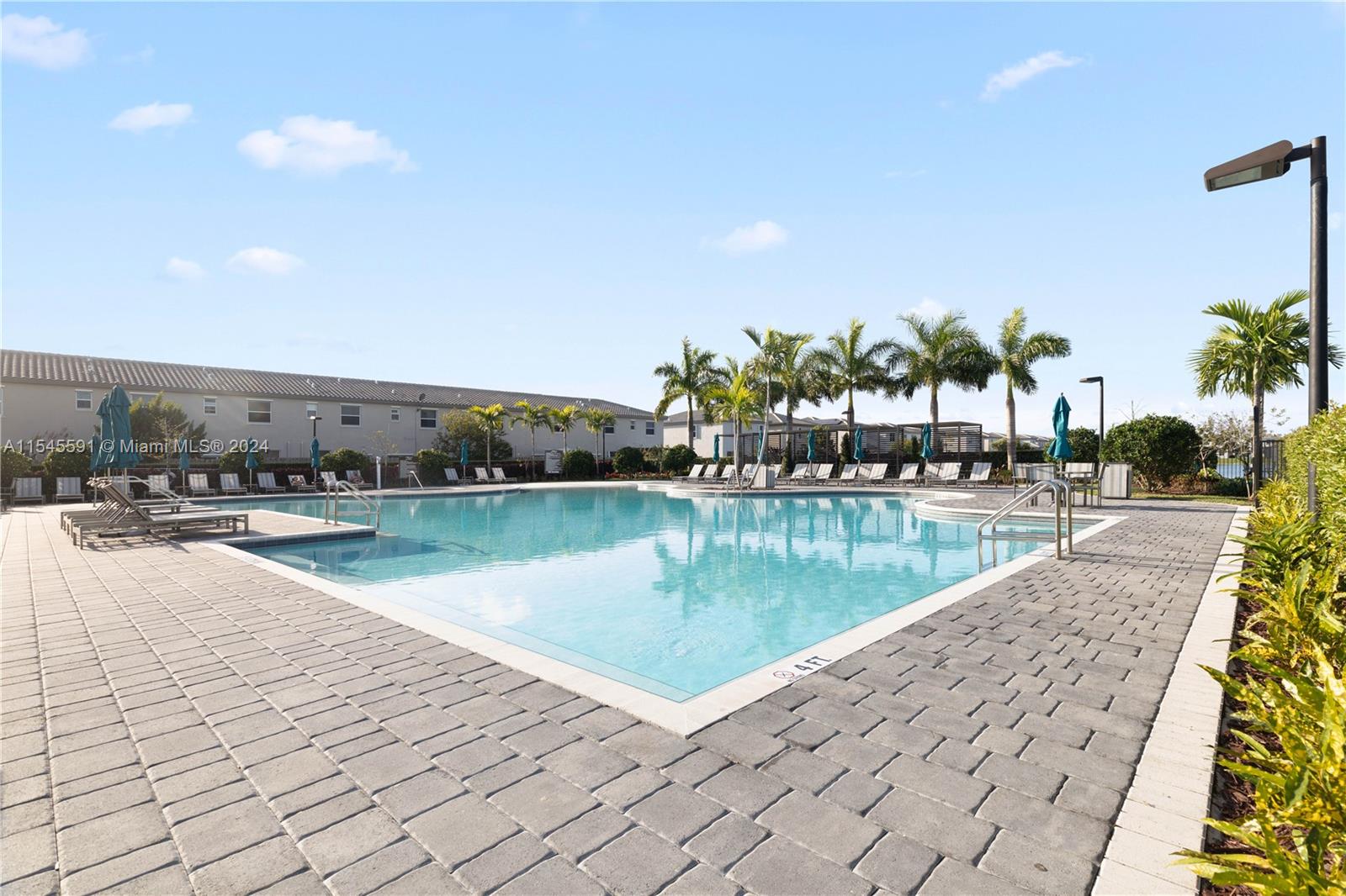 KEYS-GATE NO 1 - Residential Lease
