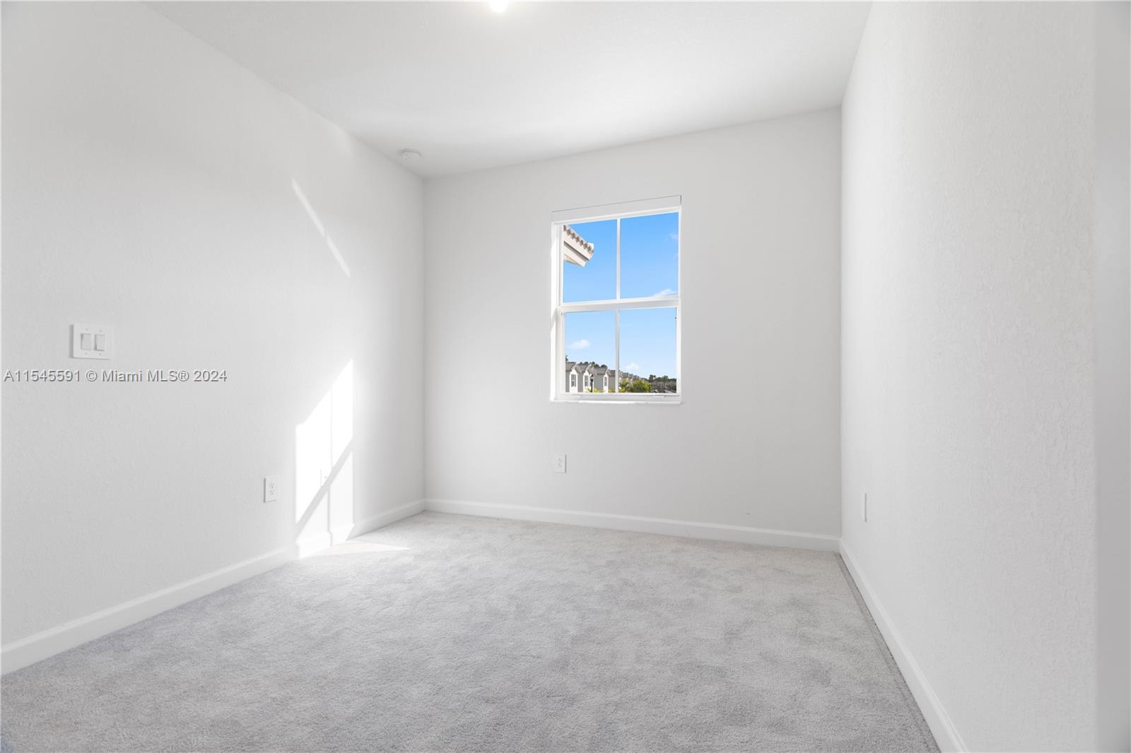 KEYS-GATE NO 1 - Residential Lease