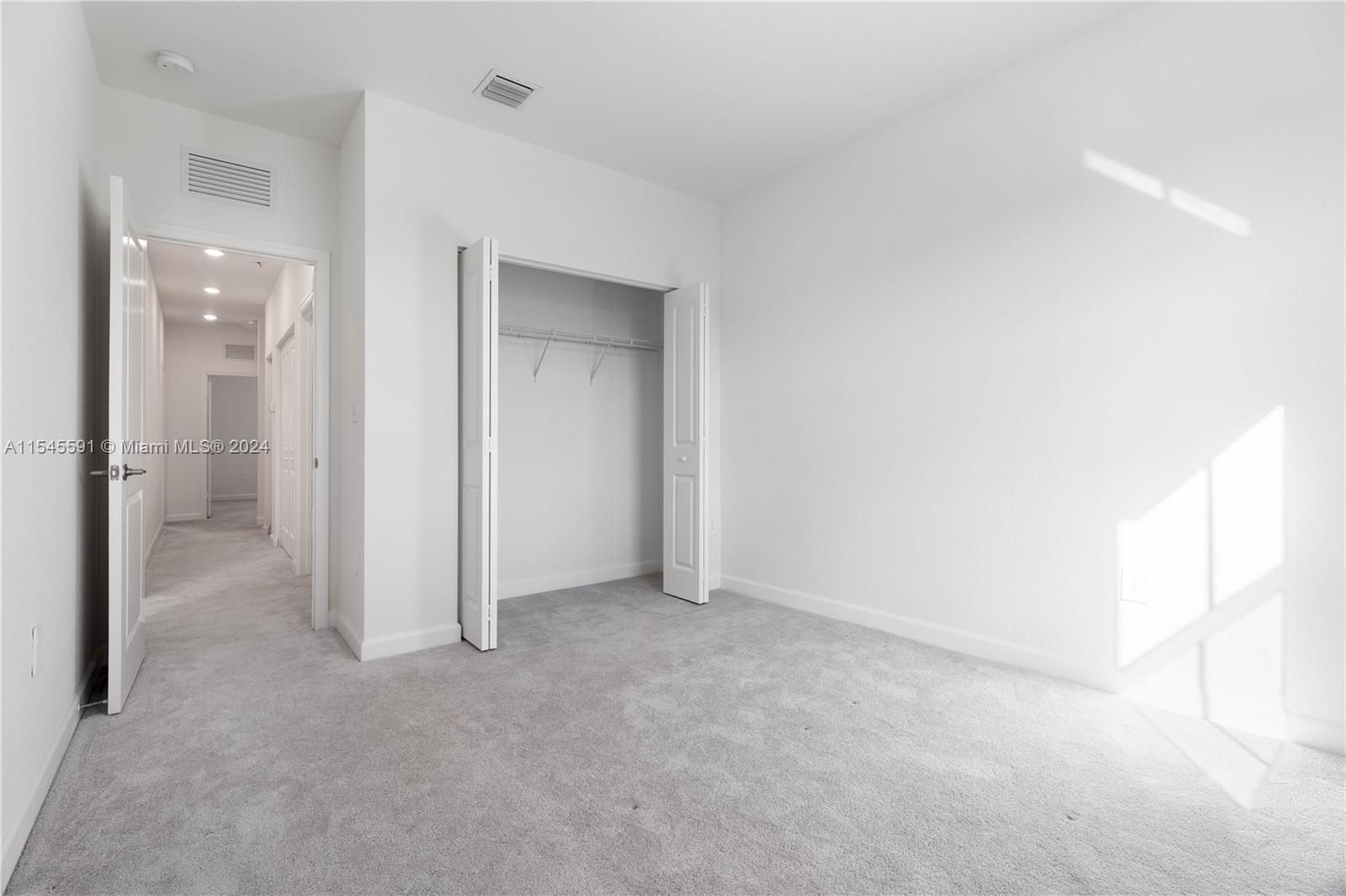 KEYS-GATE NO 1 - Residential Lease