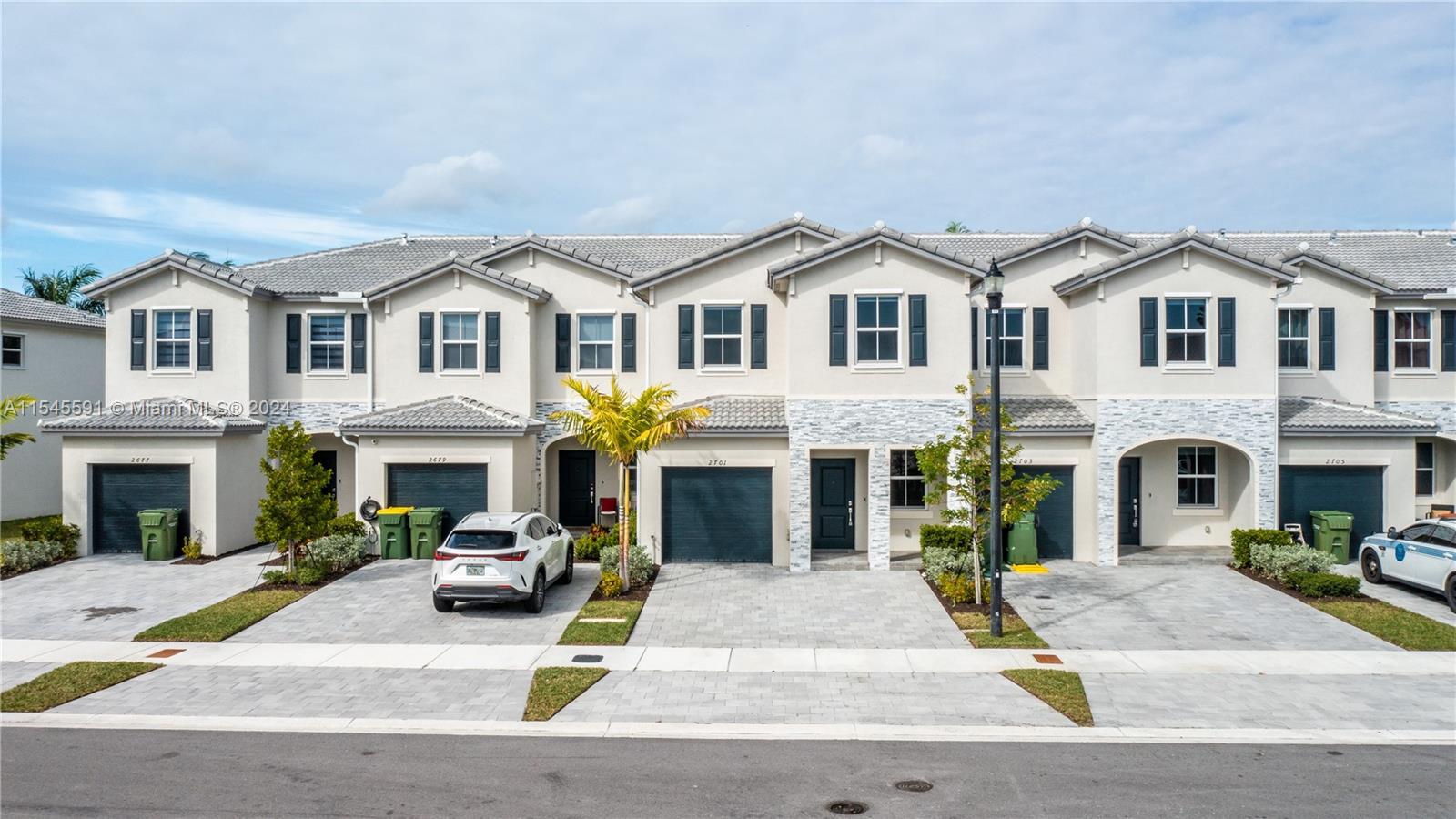 KEYS-GATE NO 1 - Residential Lease
