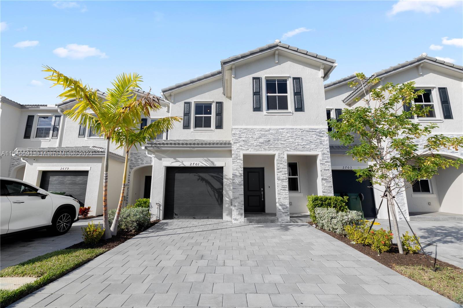 KEYS-GATE NO 1 - Residential Lease