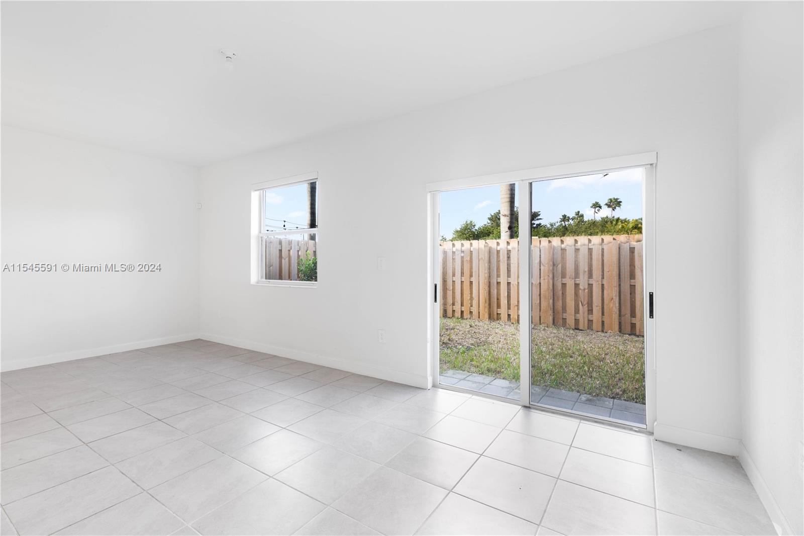 KEYS-GATE NO 1 - Residential Lease