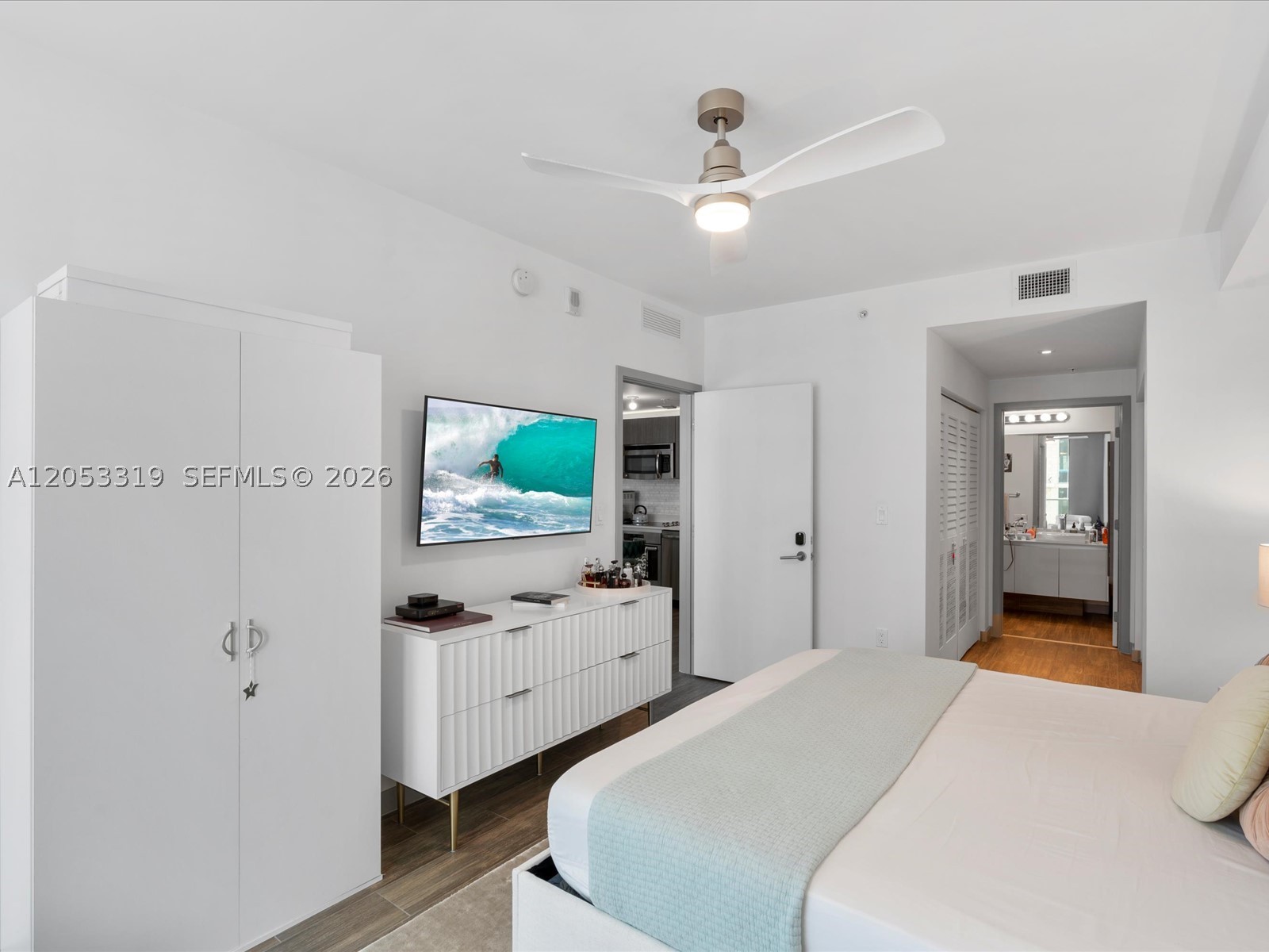 LE PARC AT BRICKELL CONDO - Residential Lease