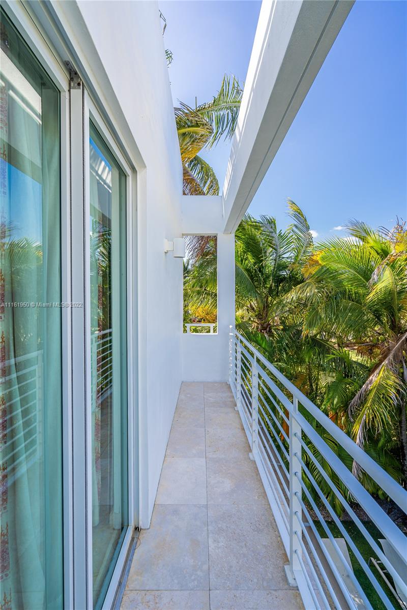 BISCAYNE KEY ESTATES - Residential