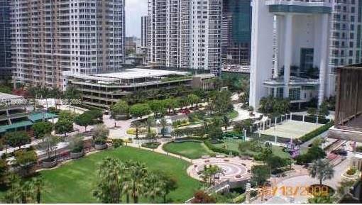 BRICKELL KEY II - Residential Lease