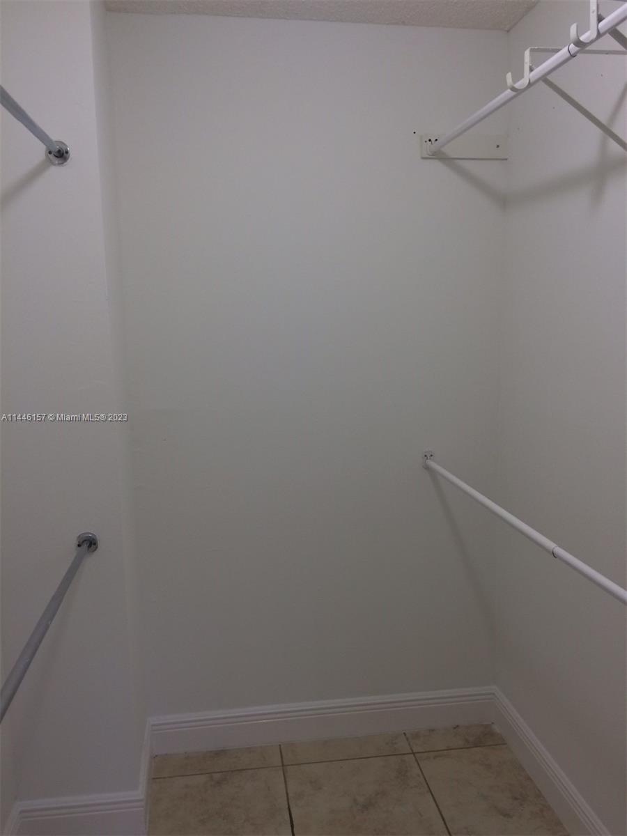 EXPO I CONDO - Residential Lease
