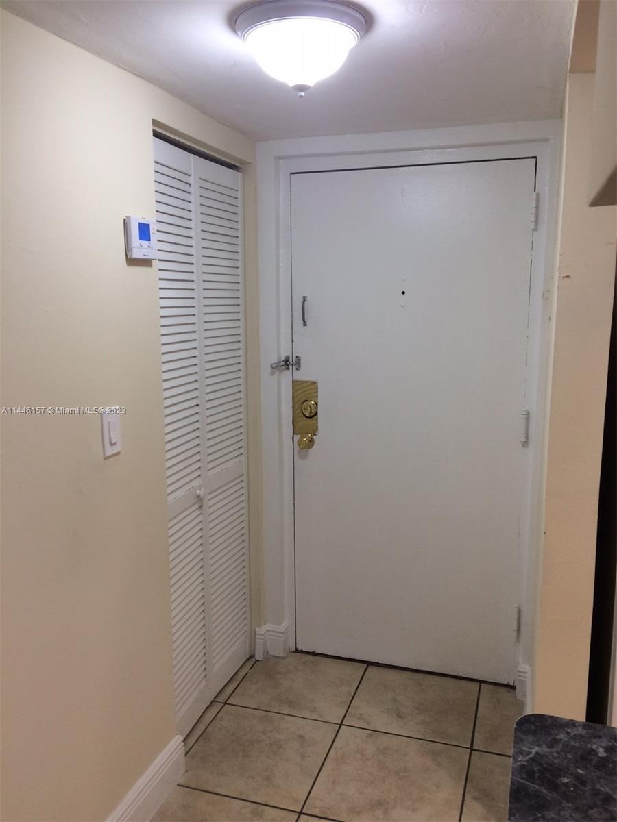 EXPO I CONDO - Residential Lease