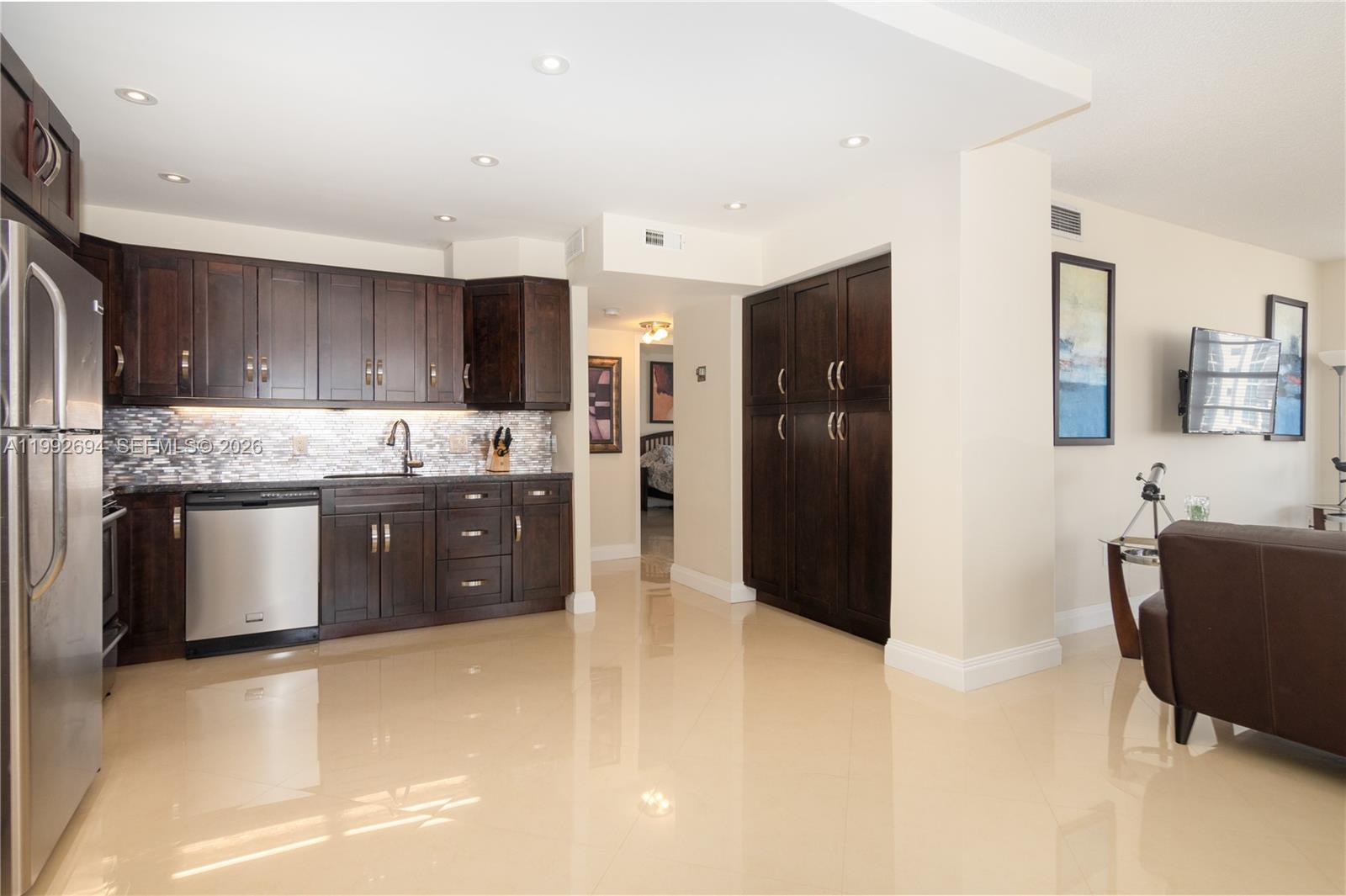 HEMISPHERES CONDO - Residential