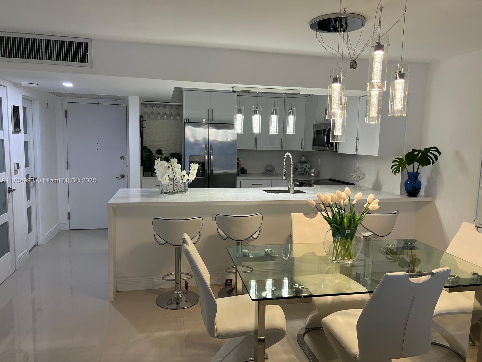 ARLEN BEACH CONDO - Residential Lease