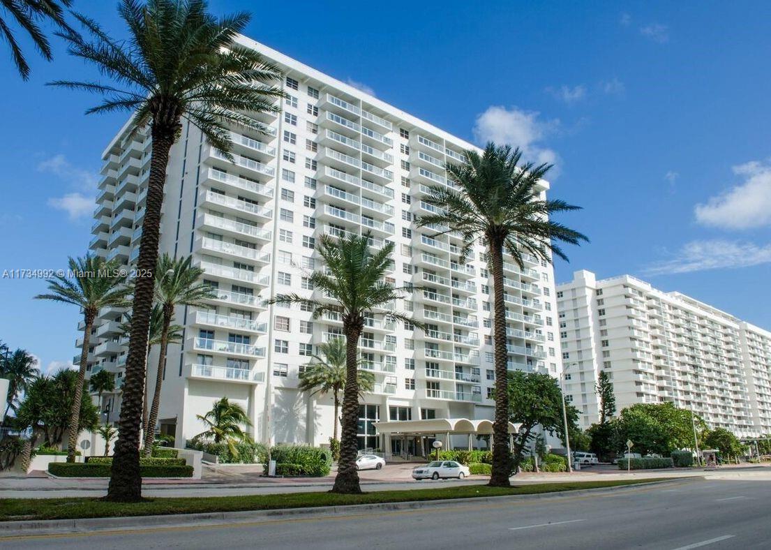 ARLEN BEACH CONDO - Residential Lease