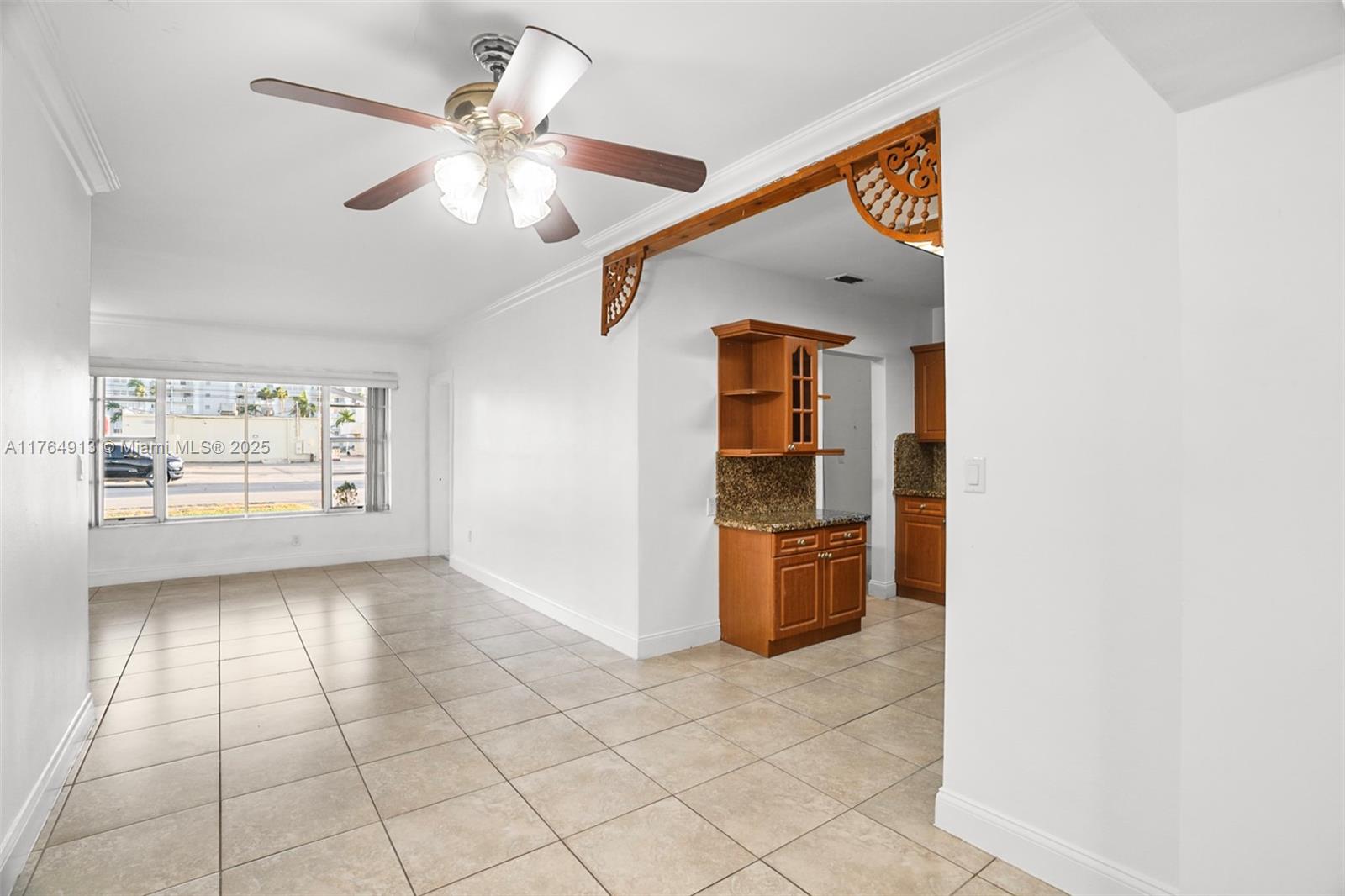 PALM SPRINGS SUB SEC 3 5T - Residential