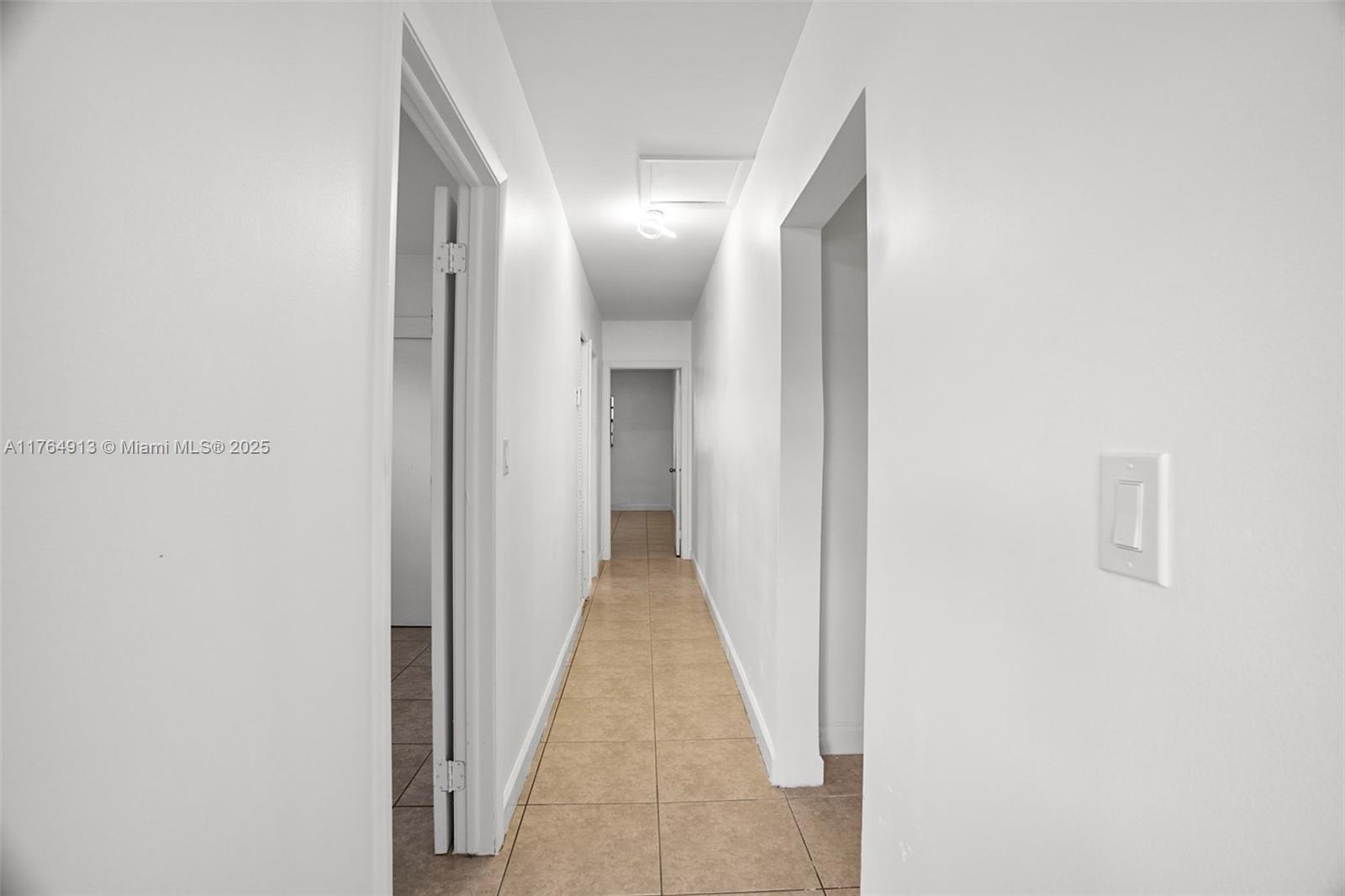 PALM SPRINGS SUB SEC 3 5T - Residential