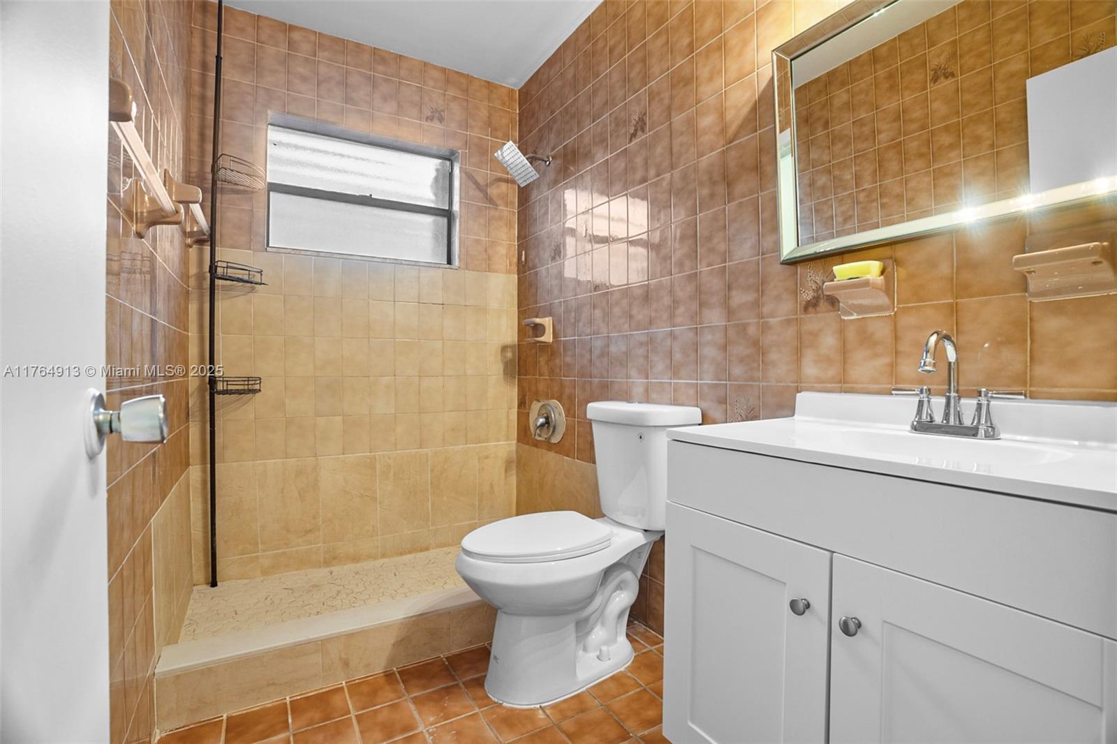 PALM SPRINGS SUB SEC 3 5T - Residential