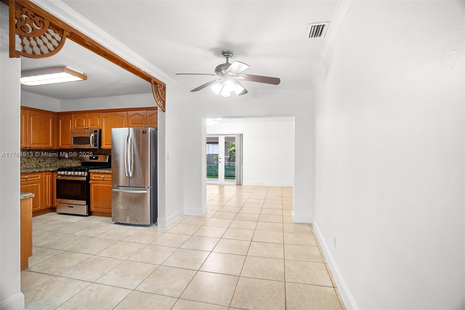PALM SPRINGS SUB SEC 3 5T - Residential