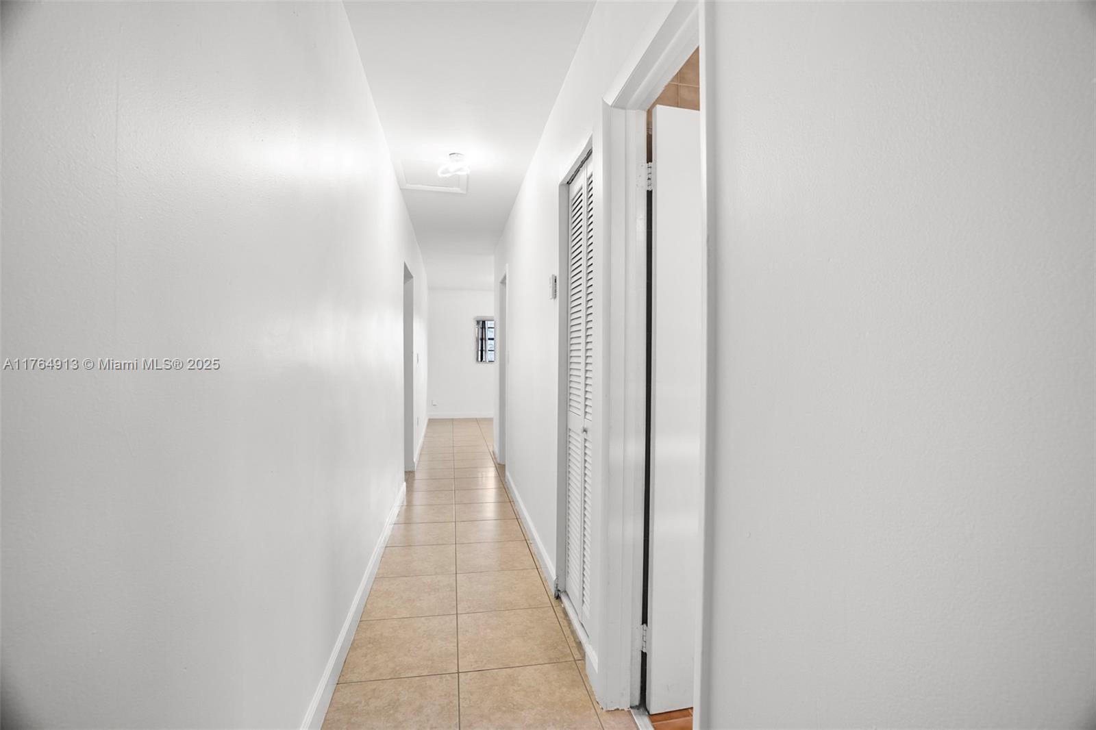 PALM SPRINGS SUB SEC 3 5T - Residential