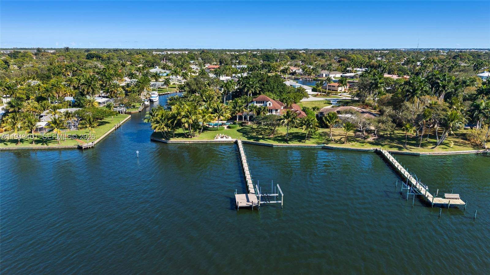 NORTH RIVER SHORES - Residential