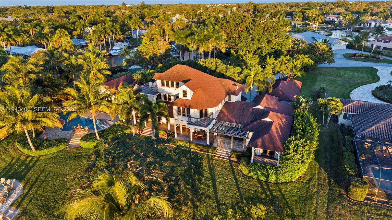 NORTH RIVER SHORES - Residential