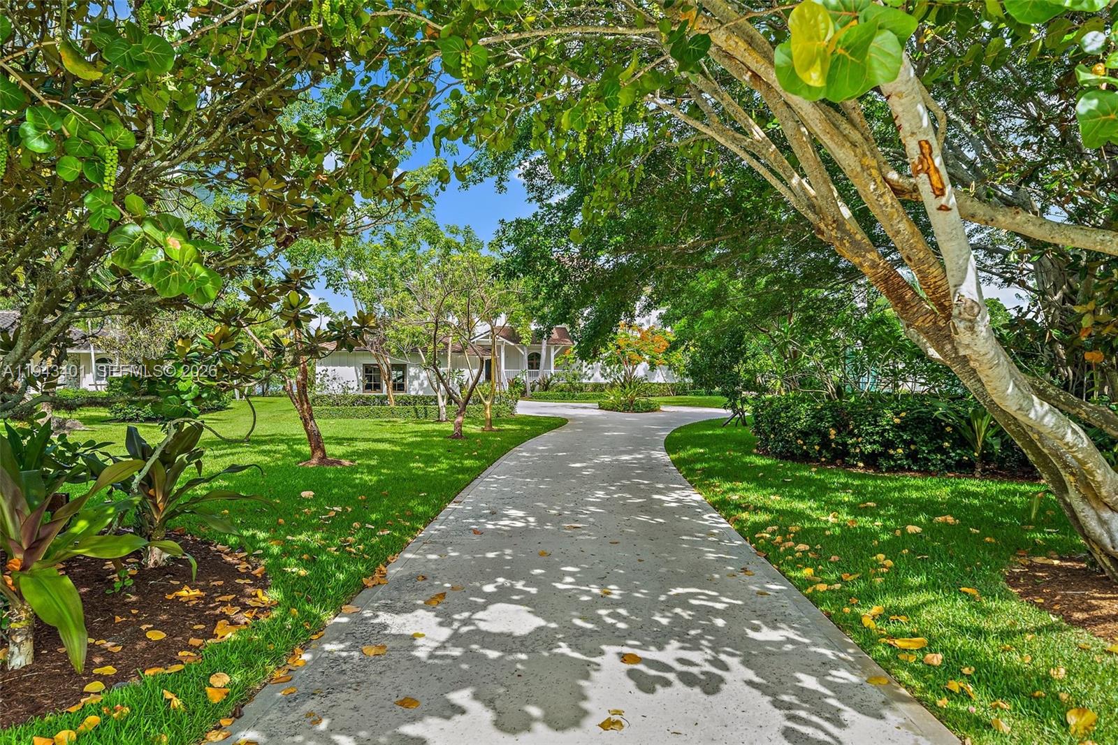 NORTH RIVER SHORES - Residential