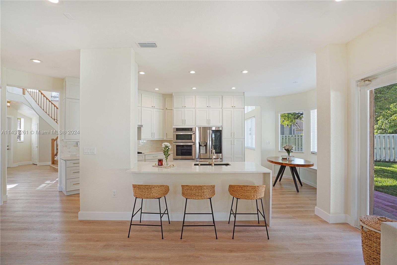 PEMBROKE ISLES III - Residential