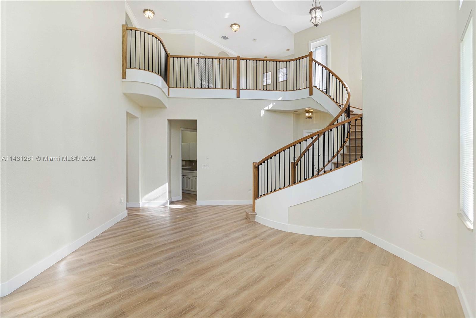 PEMBROKE ISLES III - Residential