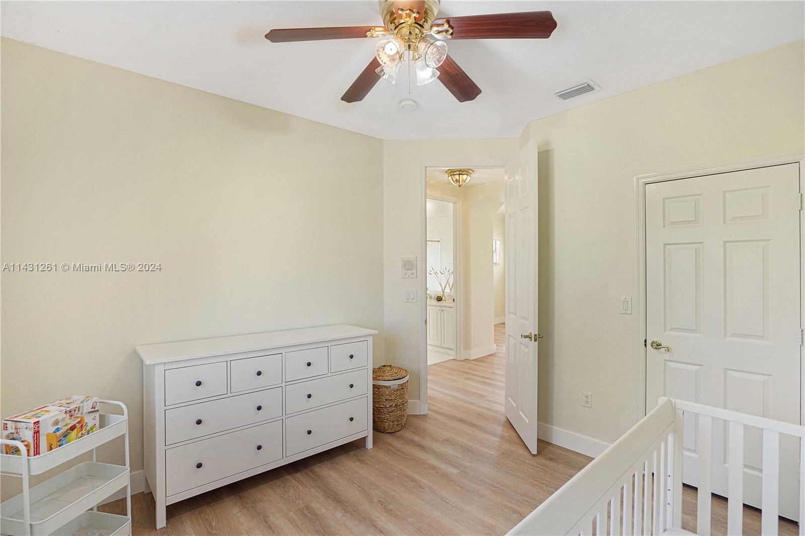 PEMBROKE ISLES III - Residential