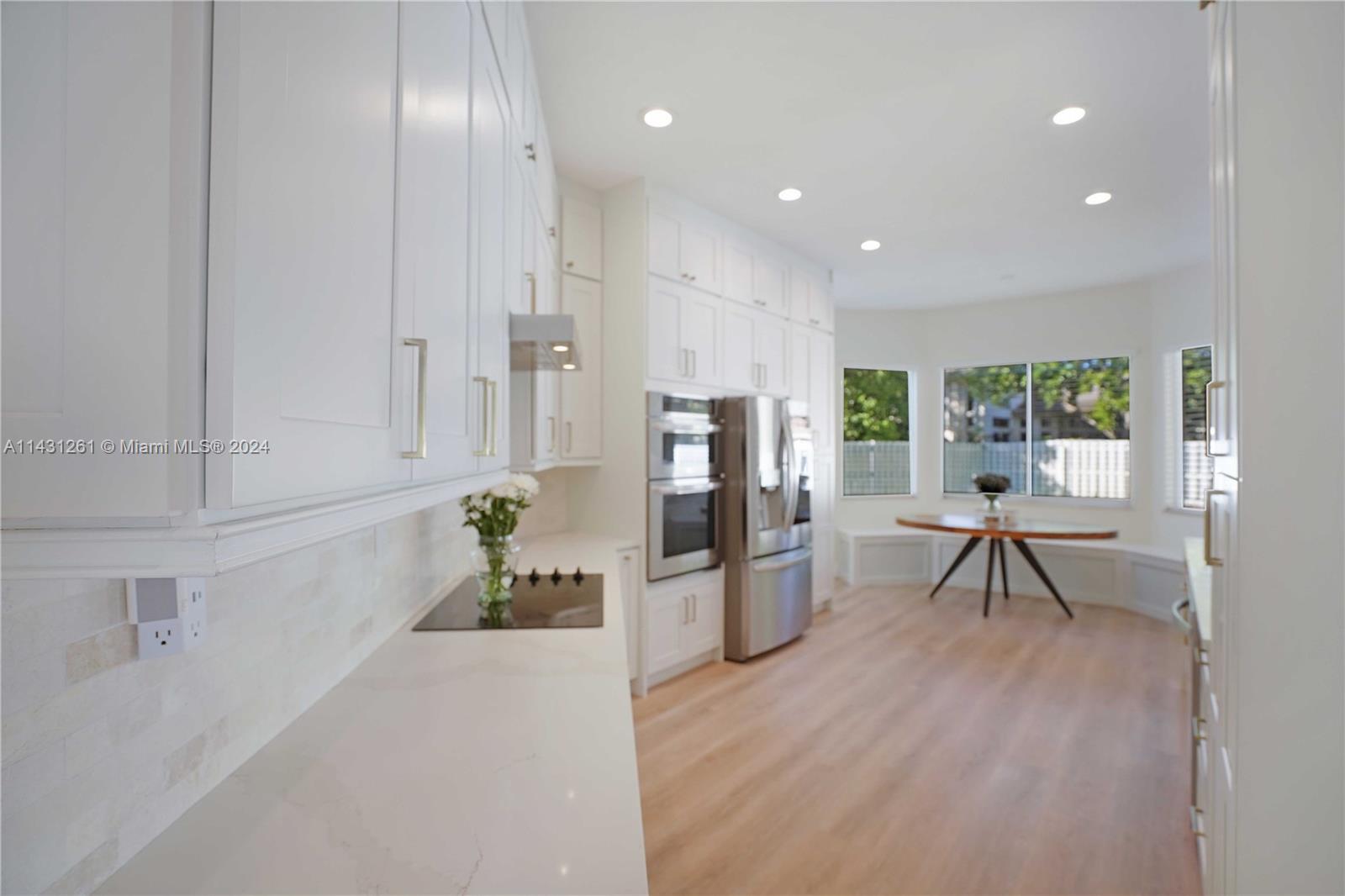 PEMBROKE ISLES III - Residential