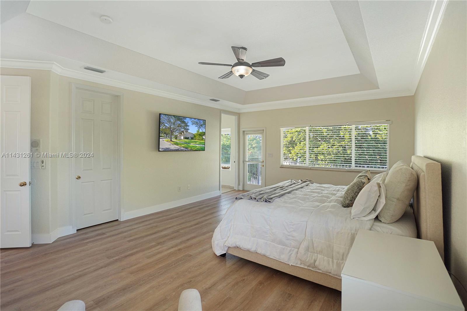 PEMBROKE ISLES III - Residential
