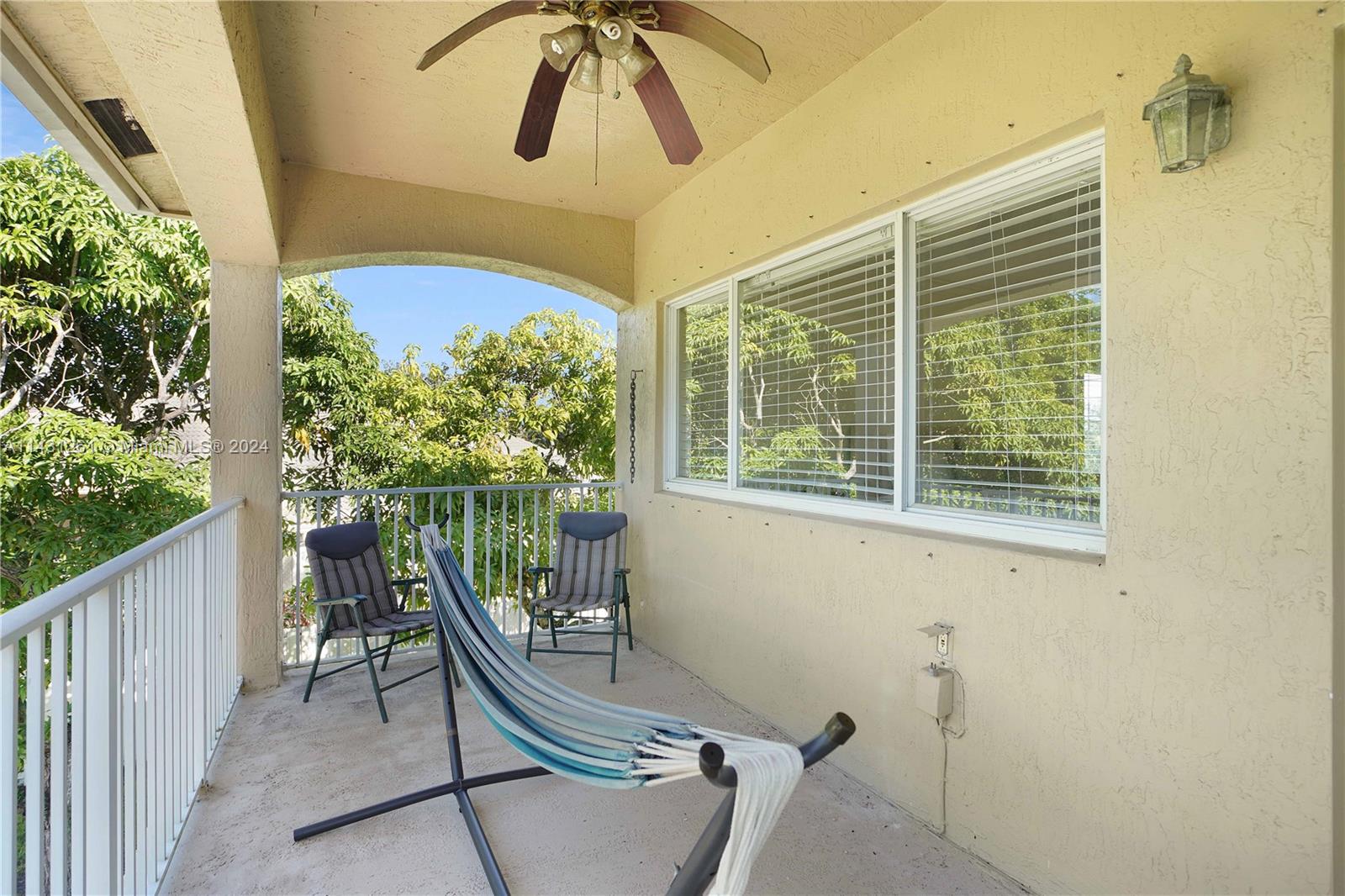 PEMBROKE ISLES III - Residential