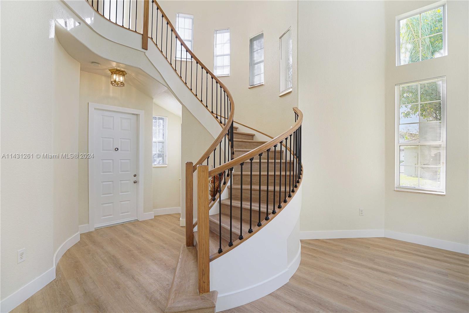 PEMBROKE ISLES III - Residential