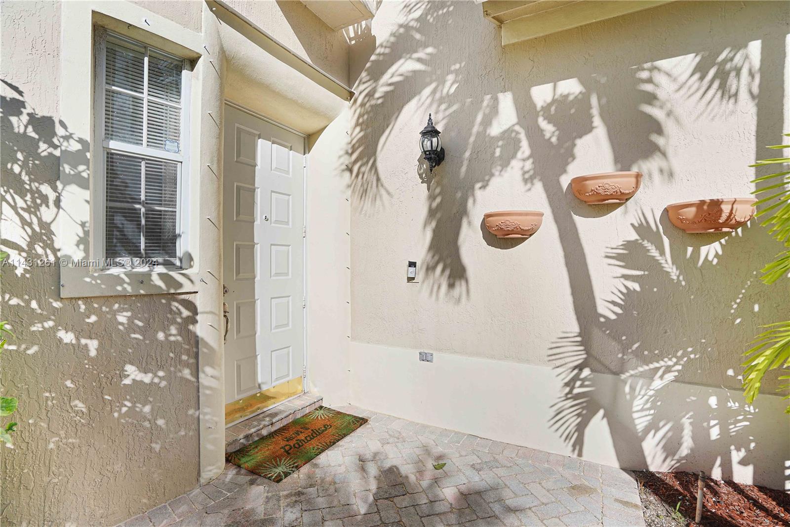 PEMBROKE ISLES III - Residential